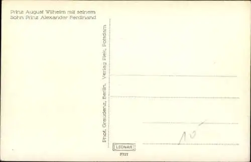 Ak Prinz August Wilhelm von Preußen mit seinem Sohn Prinz Alexander Ferdinand