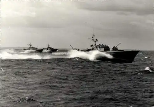 Ak Bundesmarine, Deutsche Kriegsschiffe