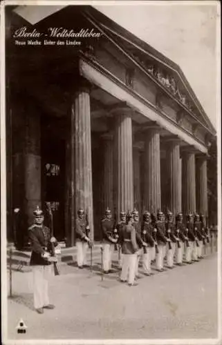 Ak Berlin Mitte, Unter den Linden, Weltstadtleben, neue Wache