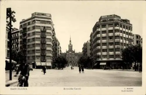 Ak Barcelona Katalonien Spanien, Avenida Gaudi