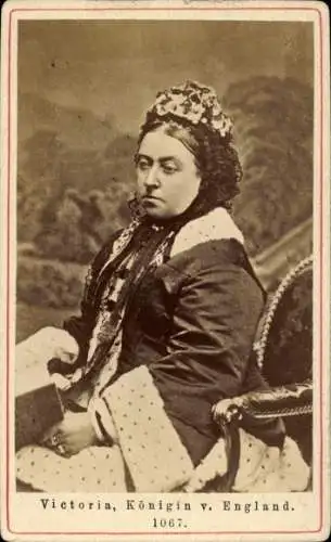 CdV Victoria, Königin von England, Portrait