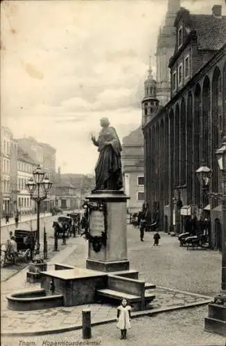 Ak Toruń Thorn Westpreußen, Kopernikus Denkmal