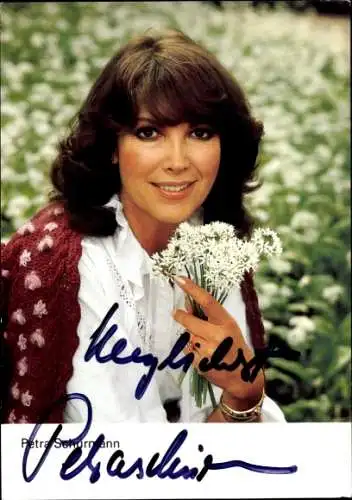 Ak Schauspielerin Petra Schürmann, Portrait, Autogramm
