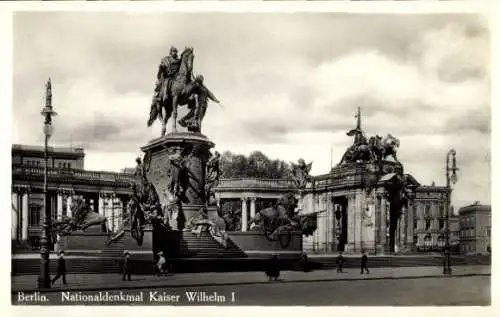 Ak Berlin Mitte, Nationaldenkmal Kaiser Wilhelm I