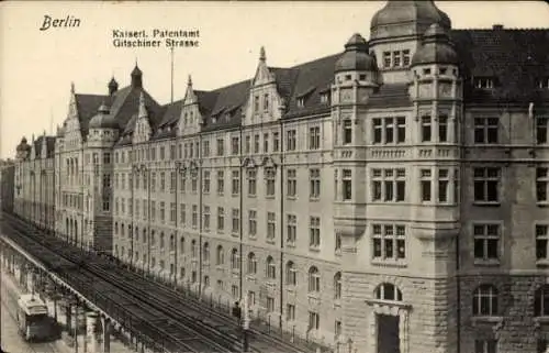 Ak Berlin Kreuzberg, Kaiserliches Patentamt, Gitschiner Straße, Straßenbahn