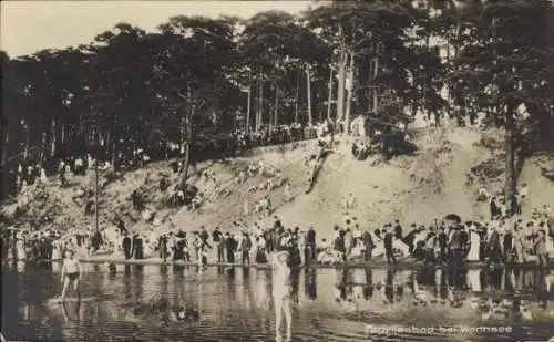 Ak Berlin Zehlendorf Wannsee, Familienbad, Badegäste