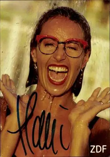 Ak Fernsehmoderatorin Ilona Christen, Portrait, Autogramm