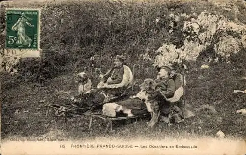 Ak Frontiere Franco-Suisse, les Douaniers en Embuscade