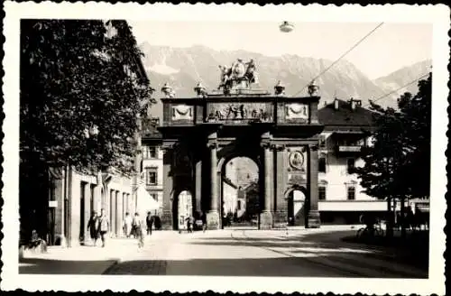 Ak Innsbruck in Tirol, Triumphpforte