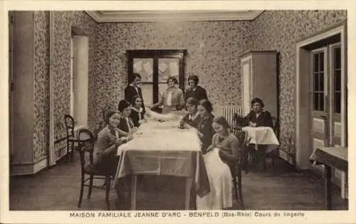 Ak Benfeld Elsass Bas Rhin, Maison Familiale Jeanne d'Arc, Cours de lingerie