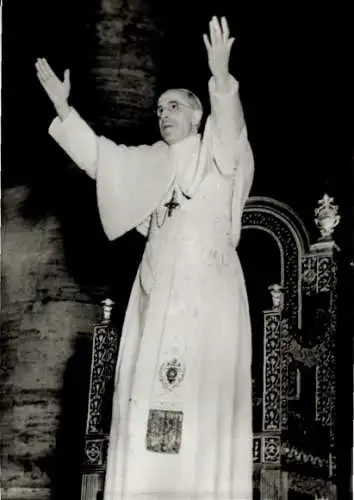 Foto Ak Papst Pius XII., Portrait