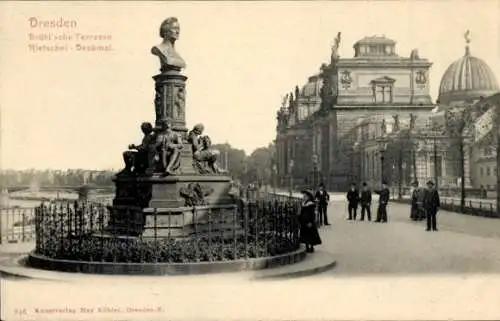 Ak Dresden Altstadt, Brühlsche Terrasse und Rietschel Denkmal
