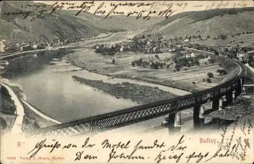 Ak Alf an der Mosel, Fliegeraufnahme, Bullay, Brücke