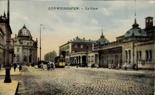 Ak Ludwigshafen am Rhein, Am Bahnhof, Straßenbahn