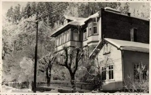 Ak Finsterbergen Friedrichroda im Thüringer Wald, Gebäude, Winter