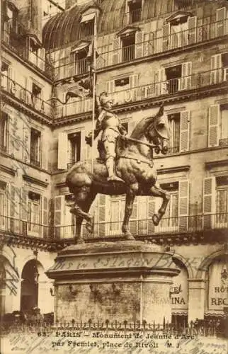 Ak Paris I Louvre, Monument de Jeanne d'Arc par Fremiet, place de Rivoli