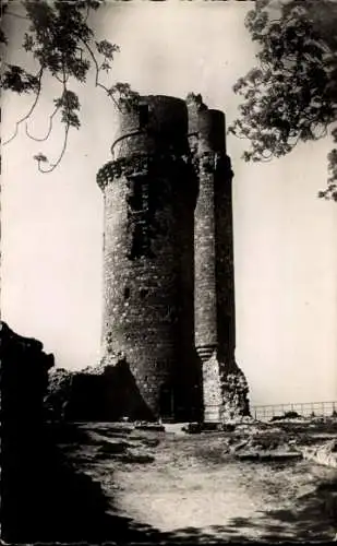Ak Montlhery Essonne, Turm