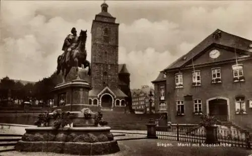 Ak Siegen in Westfalen, Markt, Nicolaikirche, Denkmal