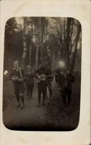 Foto Ak Grünheide in der Mark, Wandergruppe Fangschleuse, Rüdersdorf, Woltersdorf, Erkner, 1919