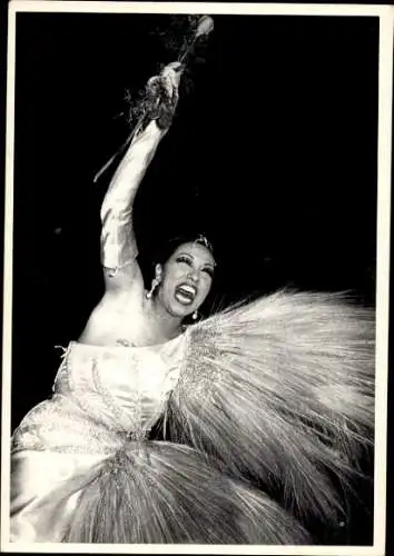 Ak Schauspielerin Josephine Baker, Portrait, Kostüm, 1950