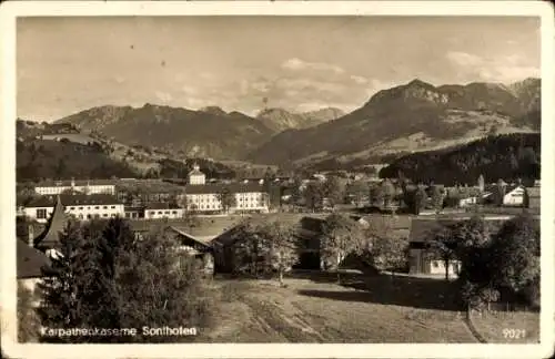 Ak Sonthofen, Blick auf die Karpathenkaserne und Umgebung