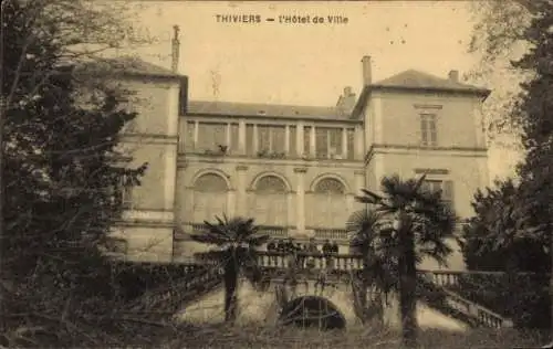 Ak Thiviers Dordogne, Hotel de Ville