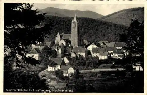 Ak Schmallenberg im Hochsauerlandkreis, Ortschaft mit Kirche und Umgebung