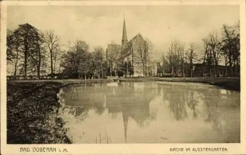 Ak Bad Doberan in Mecklenburg, Kirche, Klostergarten