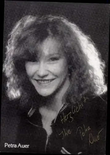 Ak Schauspielerin Petra Auer, Portrait, Autogramm