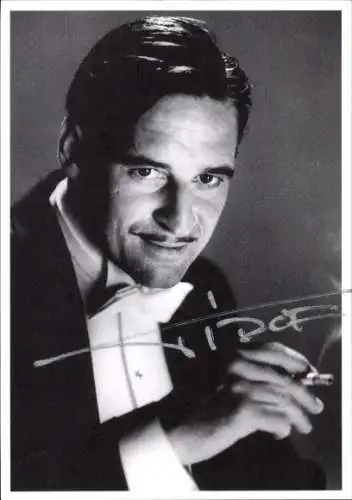 Ak Schauspieler Max Tidof, Portrait, Autogramm, Film Comedian Harmonists, Zigarette