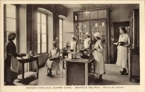 Ak Benfeld Elsass Bas Rhin, Maison Familiale Jeanne d'Arc, Koch-Kursus