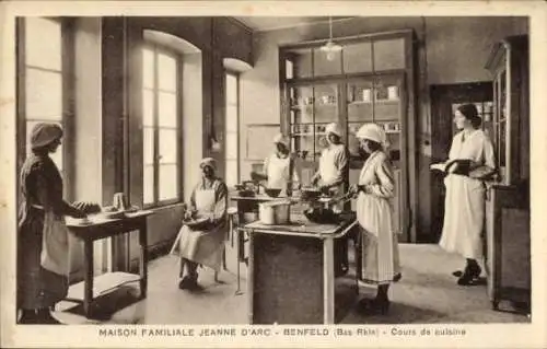 Ak Benfeld Elsass Bas Rhin, Maison Familiale Jeanne d'Arc, Koch-Kursus