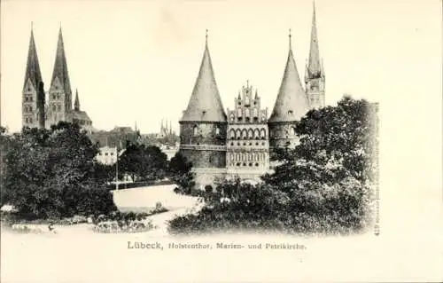 Ak Hansestadt Lübeck, Holstentor, Marien- und Petrikirche
