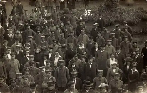 Foto Ak Bad Bertrich an der Mosel Eifel, Gruppenbild, Soldaten in Uniform, 1916