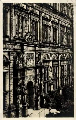 Ak Heidelberg am Neckar, Schloss Heidelberg, Portal, Fassade, Otto Heinrichsbau