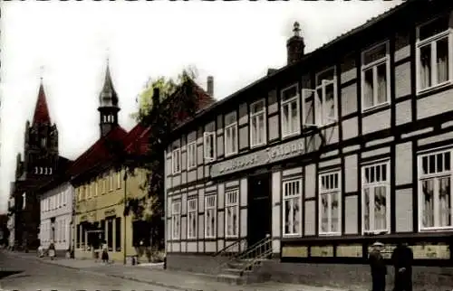 Ak Walsrode, Langestraße, Gebäude der Walsroder Zeitung, Kirche