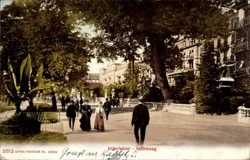 Ak Interlaken Kt. Bern, Spaziergänger auf Höheweg