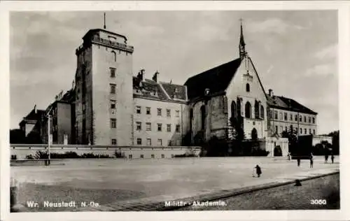 Ak Wiener Neustadt in Niederösterreich, Militär-Akademie