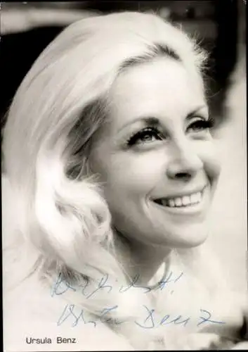 Ak Schauspielerin Ursula Benz, Portrait, Autogramm