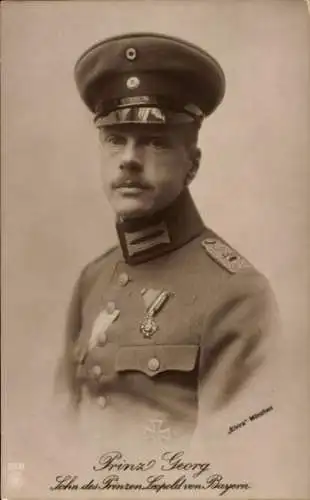 Ak Prinz Georg, Sohn des Prinzen Leopold von Bayern, Portrait in Uniform, Orden