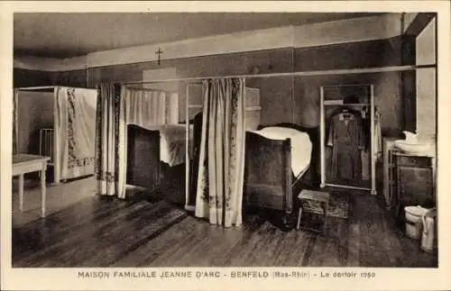  Ak Benfeld Elsass Bas Rhin, Maison Familiale Jeanne d'Arc, rosa Schlafsaal