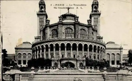 Ak Paris XVI Trocadéro, Le Trocadéro