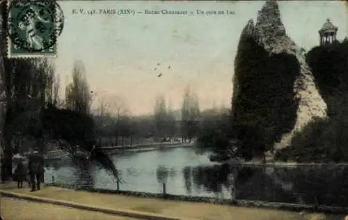 Ak Paris XIX Buttes Chaumont, Un coin du Lac