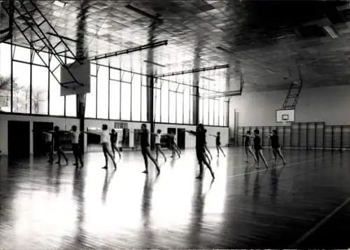 Ak Talence Gironde, Chateau Monadey, Sport