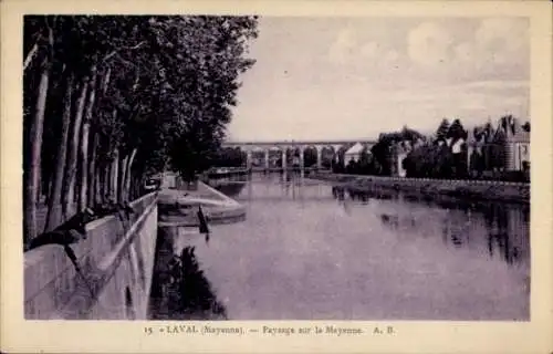 Ak Laval Mayenne, Paysage, Fluss, Brücke