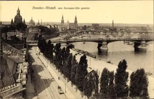 Ak Dresden Altstadt, vom Terrassen-Ufer gesehen