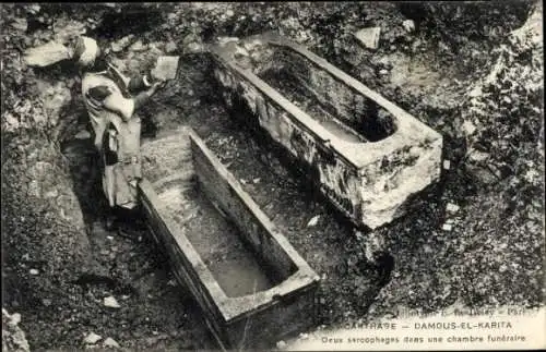 Ak Carthage Karthago Tunesien, Damous El Karita, 2 Sarkophage aus einem Grab