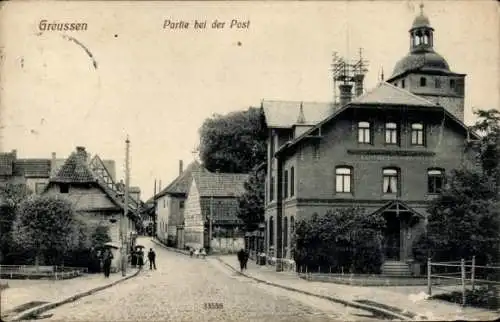 Ak Greußen in Thüringen, Bei der Post, Straßenpartie