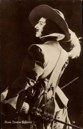 Ak Schauspieler Aimé Simon Girard, Portrait, Musketier, Degen