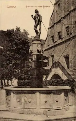 Ak Grimma in Sachsen, Brunnen vor dem Rathaus